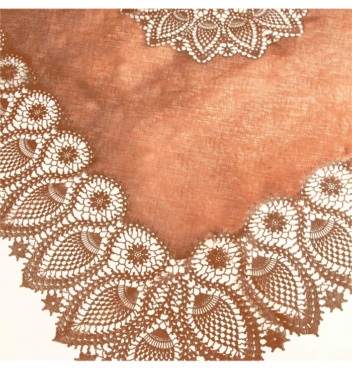 Lace effect vinyl tablecloth - rusty